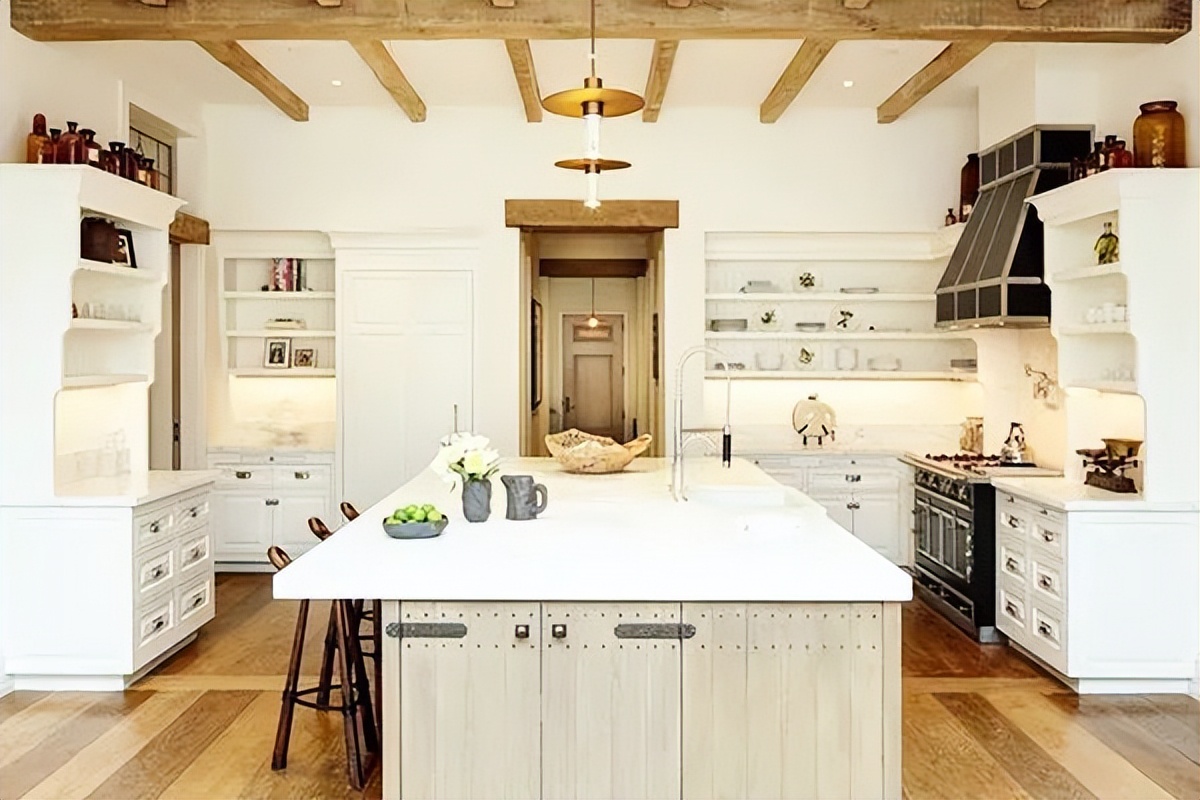 德系厨房比日系厨房好的点,日系厨房跟德系厨房哪个好