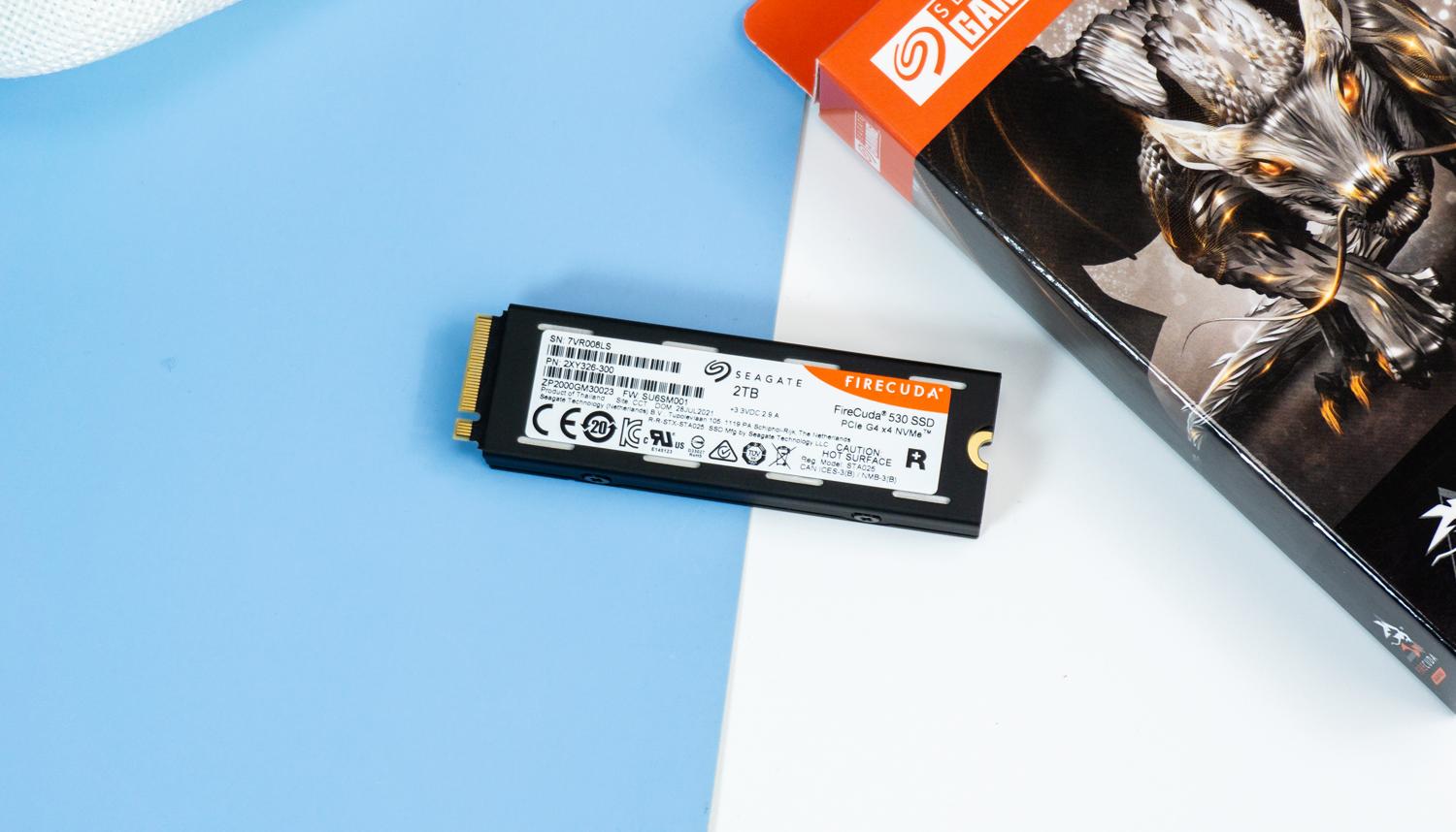 ps4和ps5的p5r哪个建议入手,ps5值得入手的其他配置