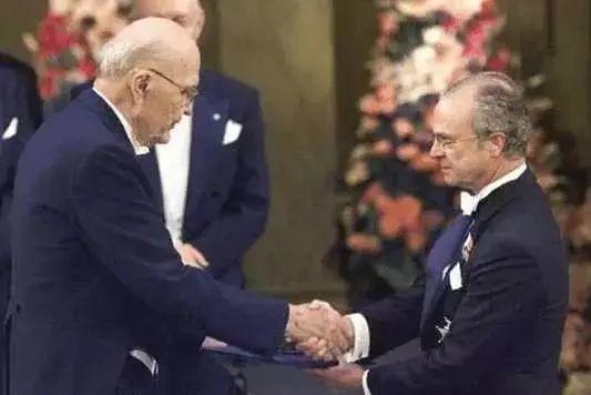 集成电路技术属于哪一类,集成电路是最伟大的发明