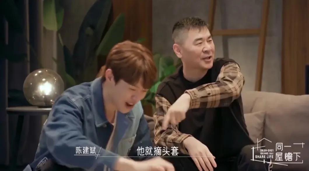 明星假发掉落搞笑视频,假发掉落搞笑视频大全