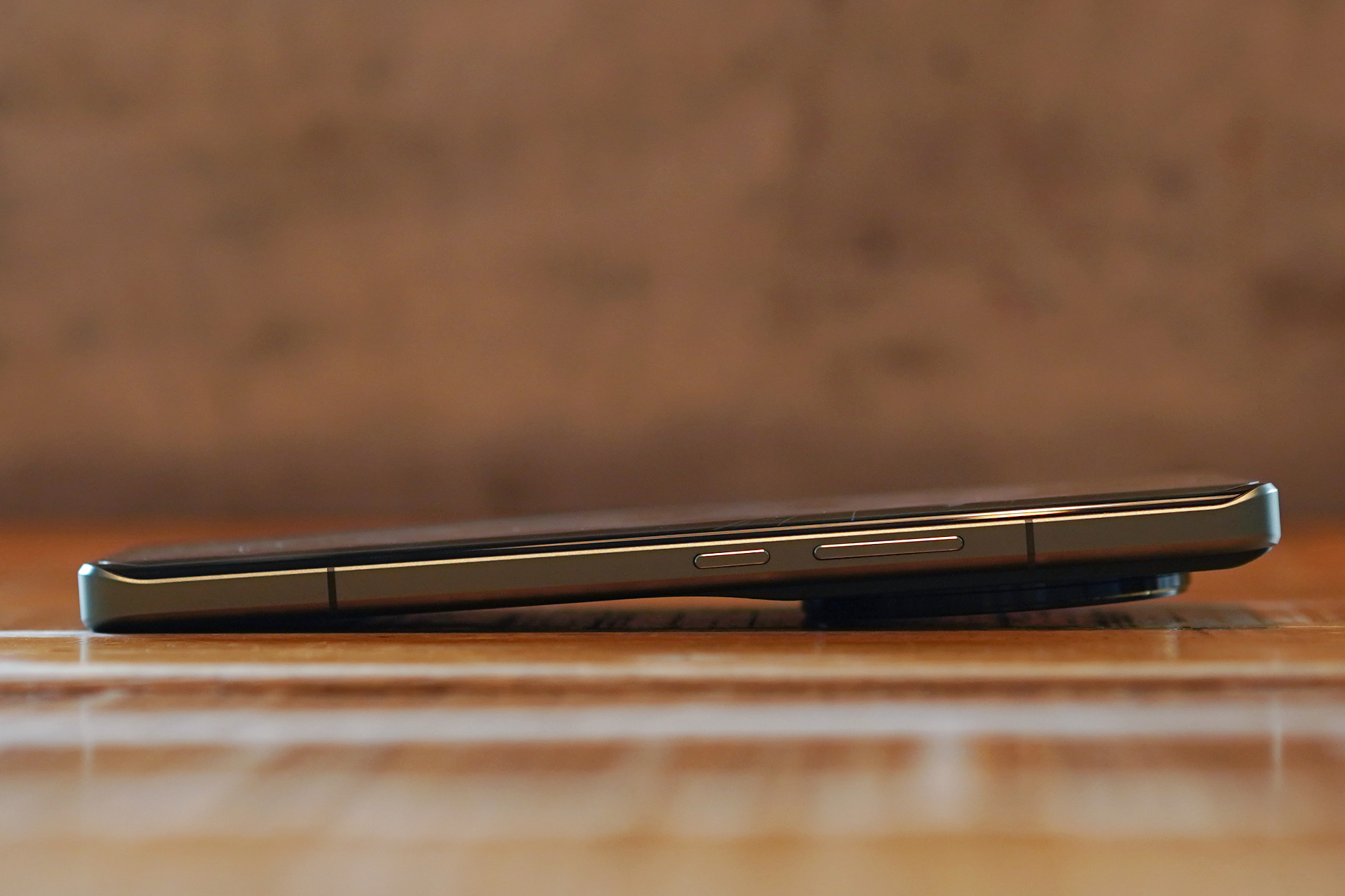 小米13ultra和遥遥领先对比,小米13ultra全面评测