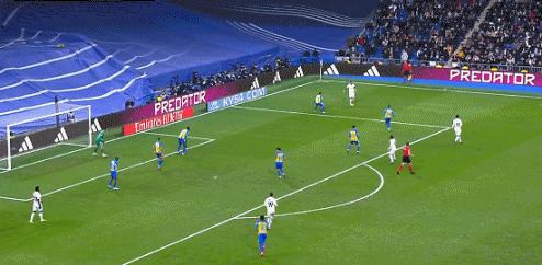 新内马尔,维尼修斯建功助皇马积分榜紧追巴萨