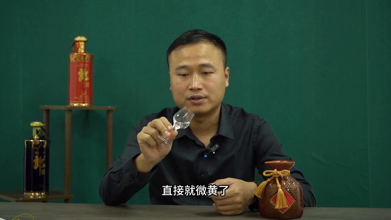 酒鬼紫坛258ml,酒鬼酒黄坛品鉴52度价位