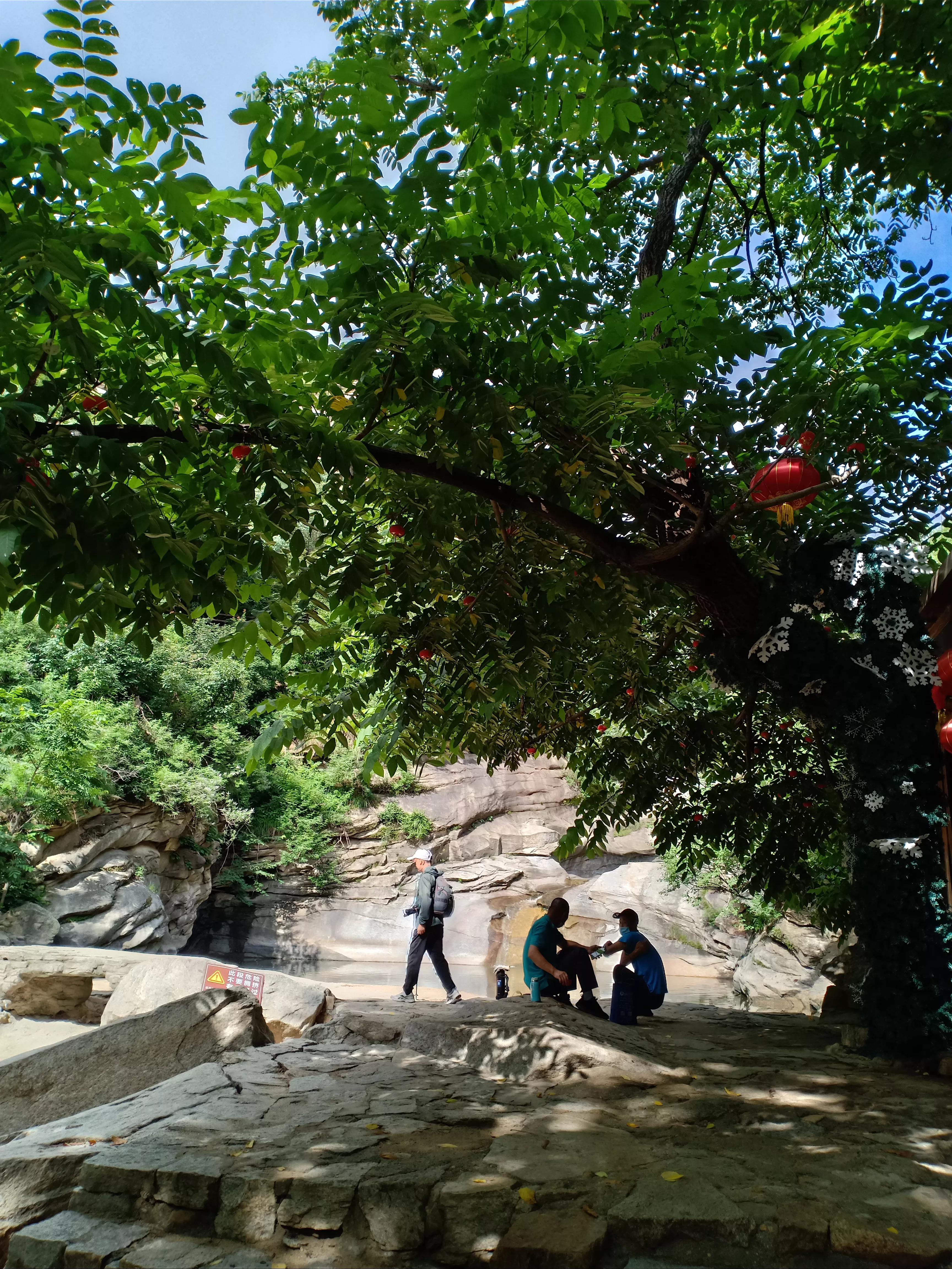 密云黑龙潭度假村,密云黑龙潭旅游视频