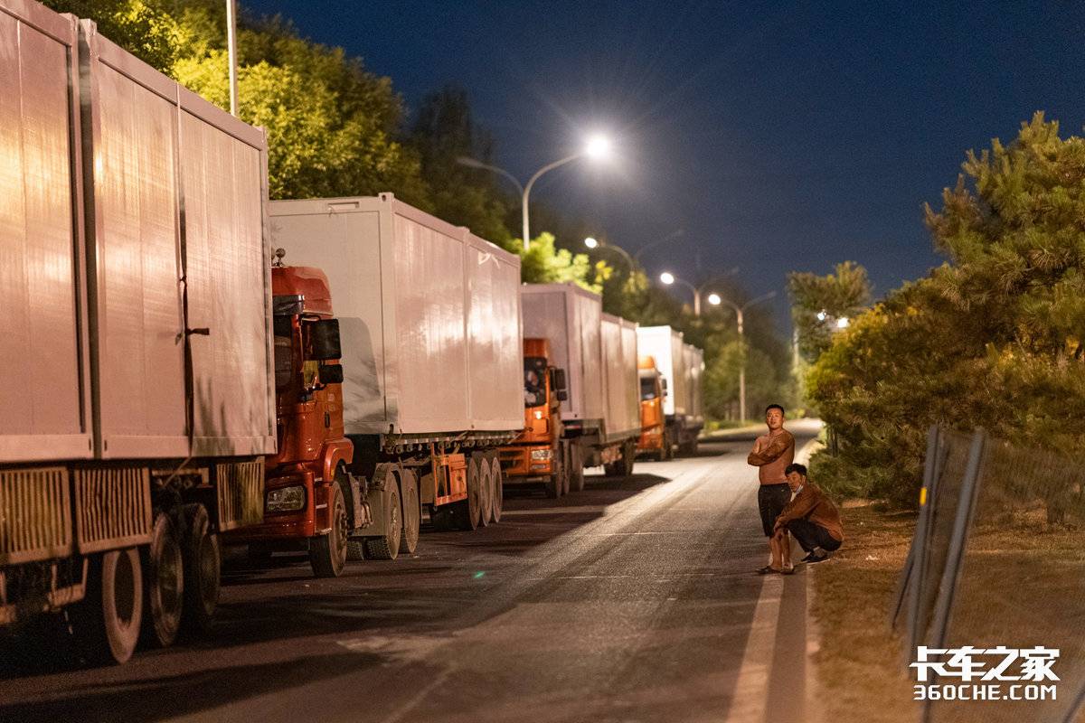 货车超载黑幕,9.6米四轴货车超载上高速技巧