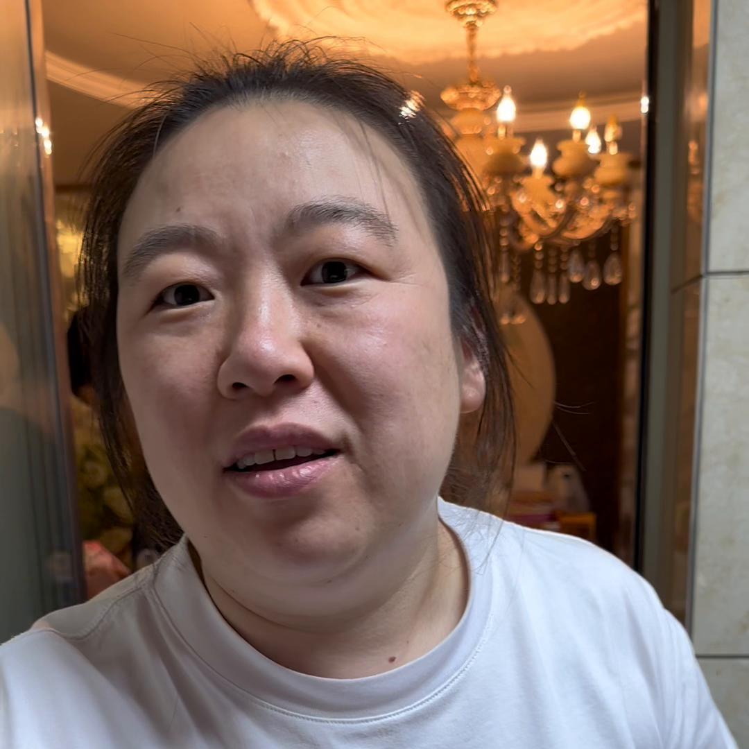 二姨好多年没来，这次回来我们就带她各种吃吃吃……但晚饭...