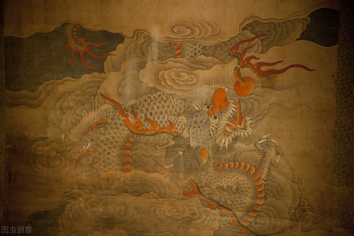 隐藏在柜子里的暗门,隐藏在房间里的暗门