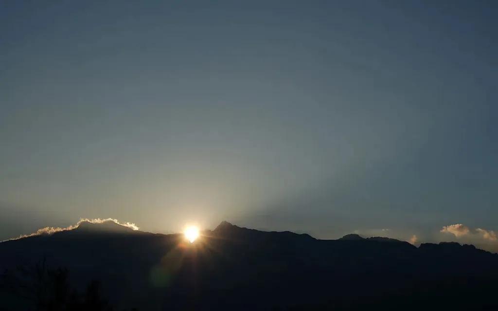 避暑胜地有山有水有树林,大别山避暑胜地有哪些