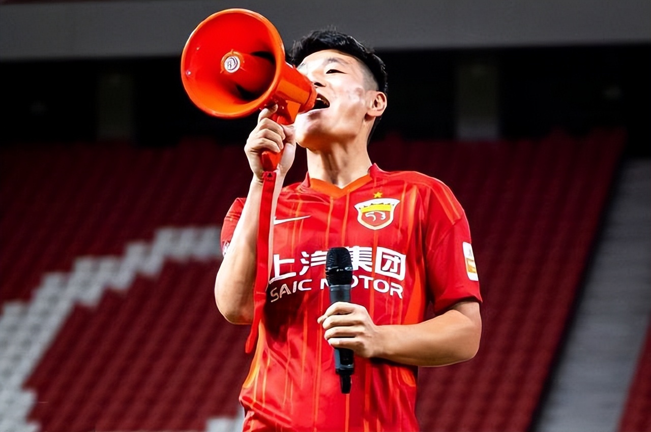 一败毁所有，山东卫冕梦难圆，海港转移目标，泰山或面临四大皆空