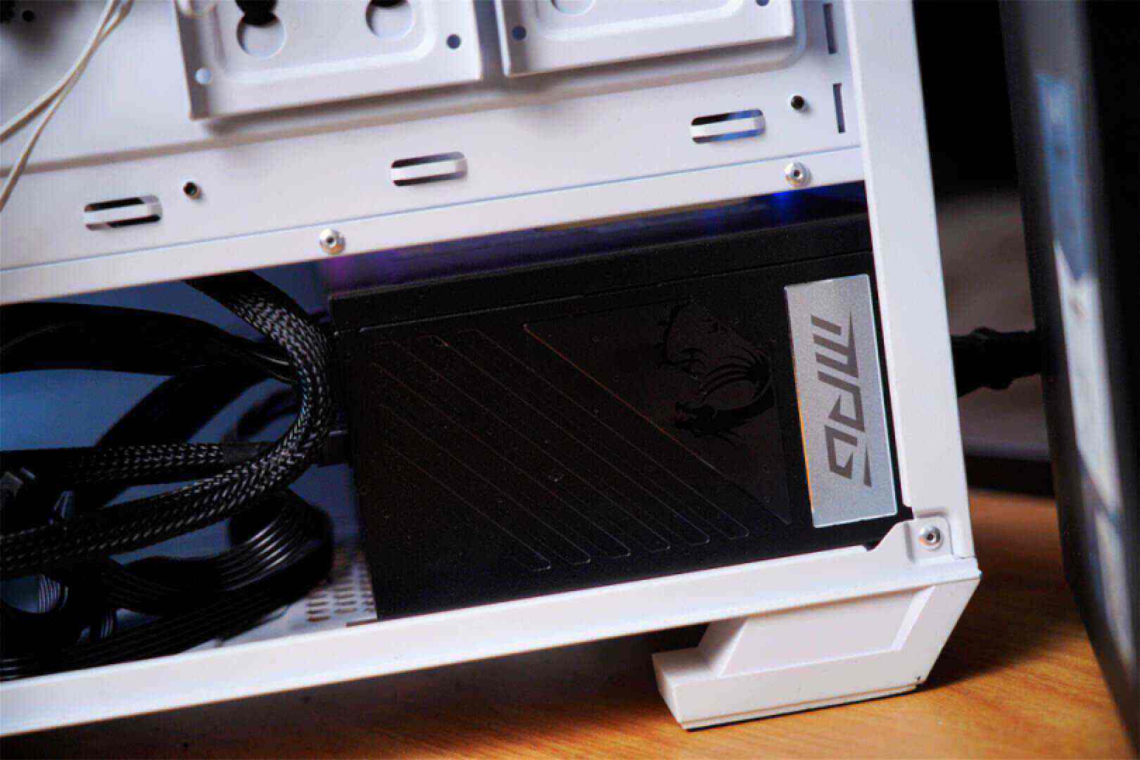 高颜值，高性能，达尔优三丽鸥联名版玉桂狗手柄使用分享！