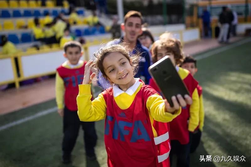 卢旺达女子足球,对女足的支持
