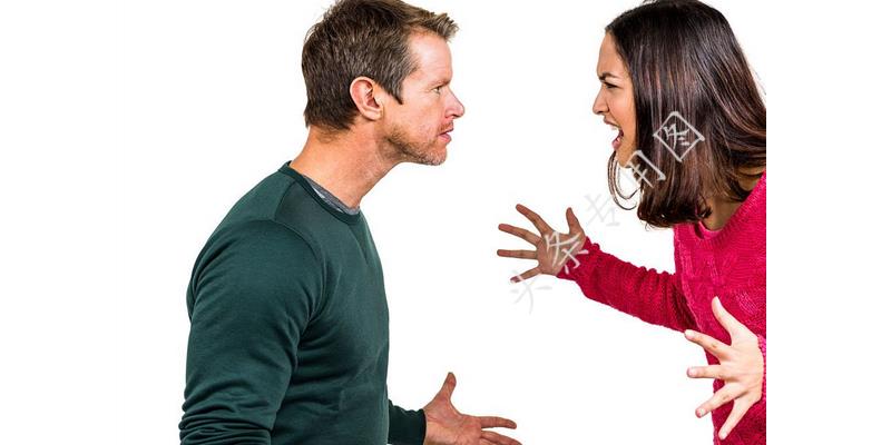 我有老公可是我爱上别人了怎么办,有蓝颜知己的女人对老公还有爱吗