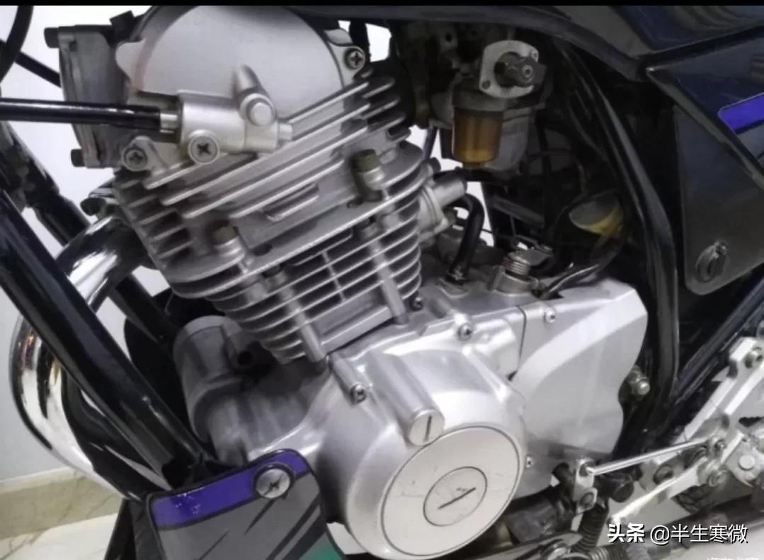雅马哈劲豹150摩托车爬坡怎样,骑不坏的复古摩托车推荐