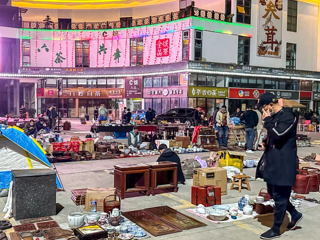 100元在潘家园古董市场捡漏,价值千万的古董交易