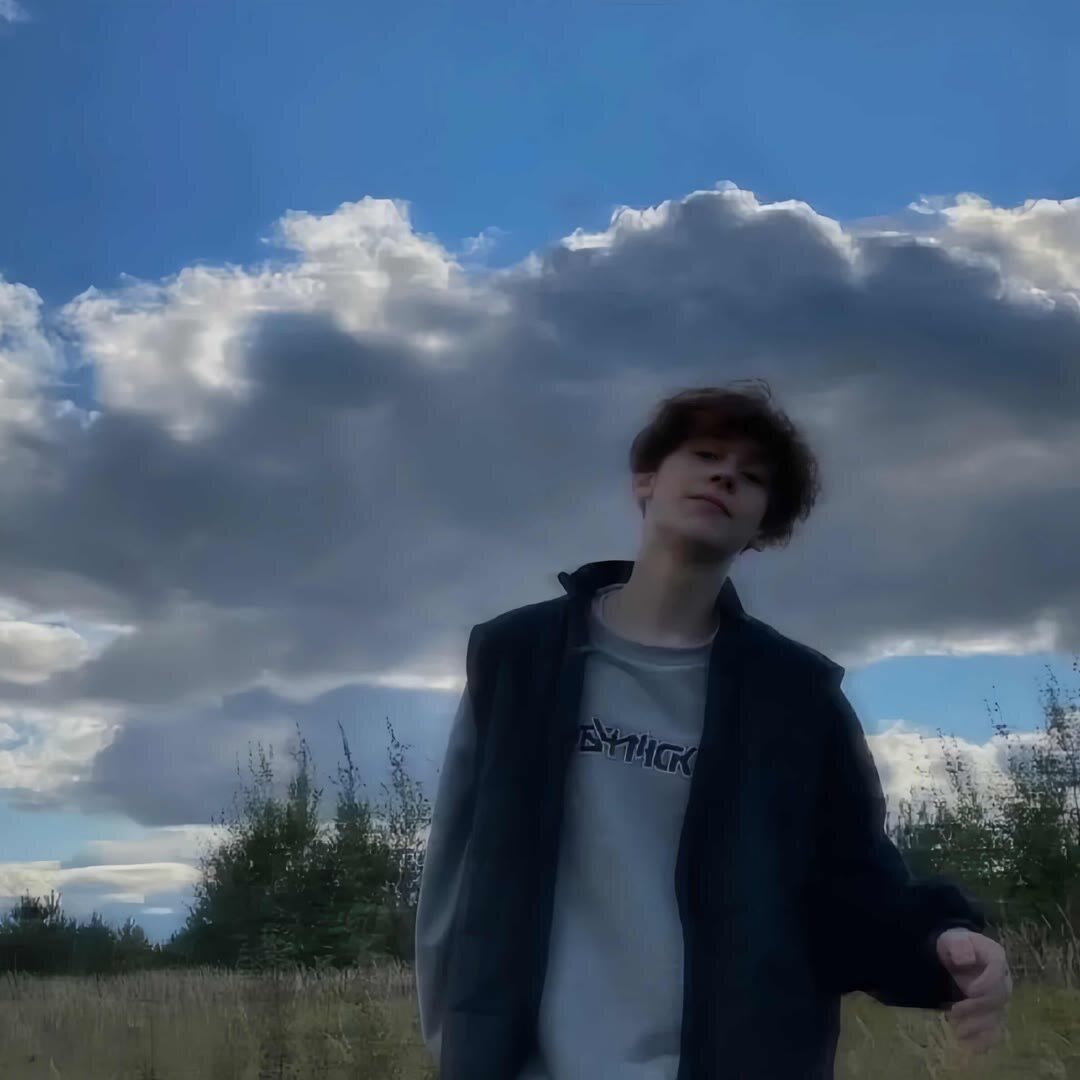 氛围感男生头像真人戴耳机,氛围感男生头像成熟稳重高清