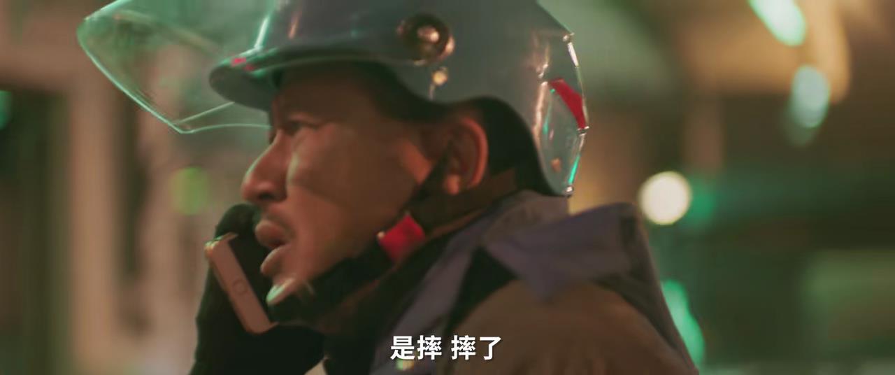 《熟年》比现实更现实：伟民送外卖出车祸，二琥为赚钱欺骗老人