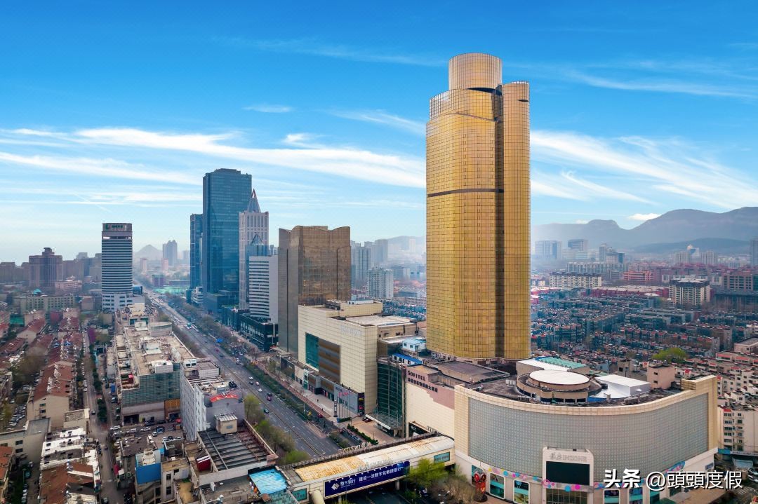 济南前十酒店,趵突泉一城山色半城湖