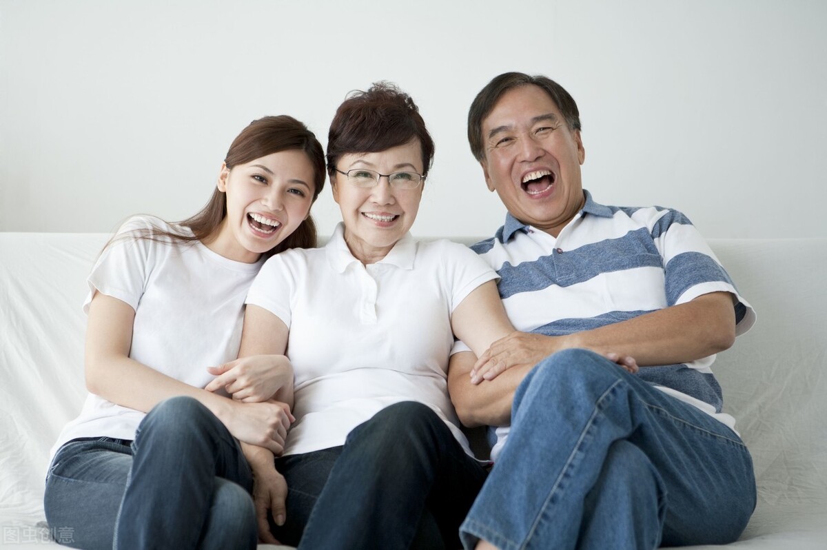 面对父母的催婚你妥协了吗,面对父母催婚怎么解决