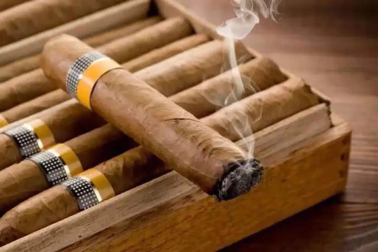 不是吧，都2022年了，你还晕雪茄？