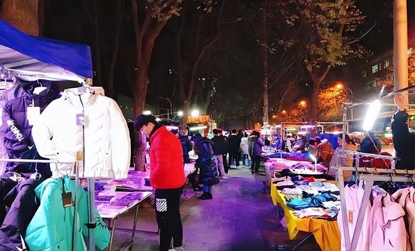 石家庄大学生最喜欢的街道 (石家庄大学生最喜欢去的夜市)