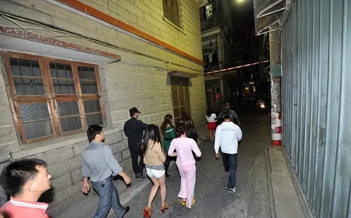 国内各地城中村妇女卖淫案例,城中村中年妇女卖淫案