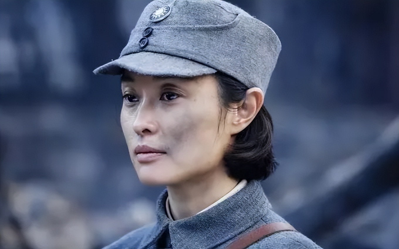 盘点8位演军人不招吐槽的女星,盘点那些演了军人的油腻明星