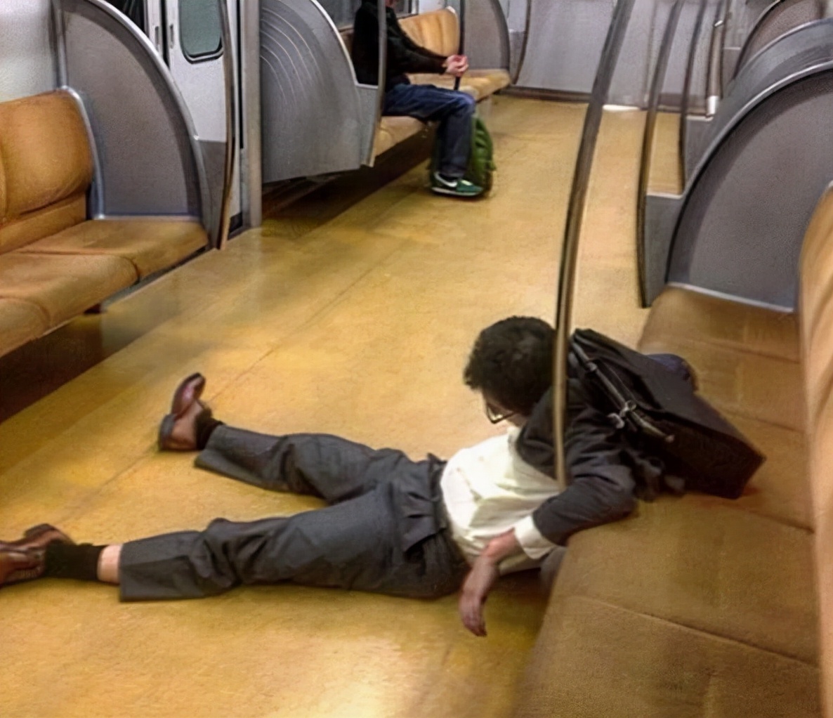 日本的居酒屋都喝什么酒,日本的居酒屋食物特别少