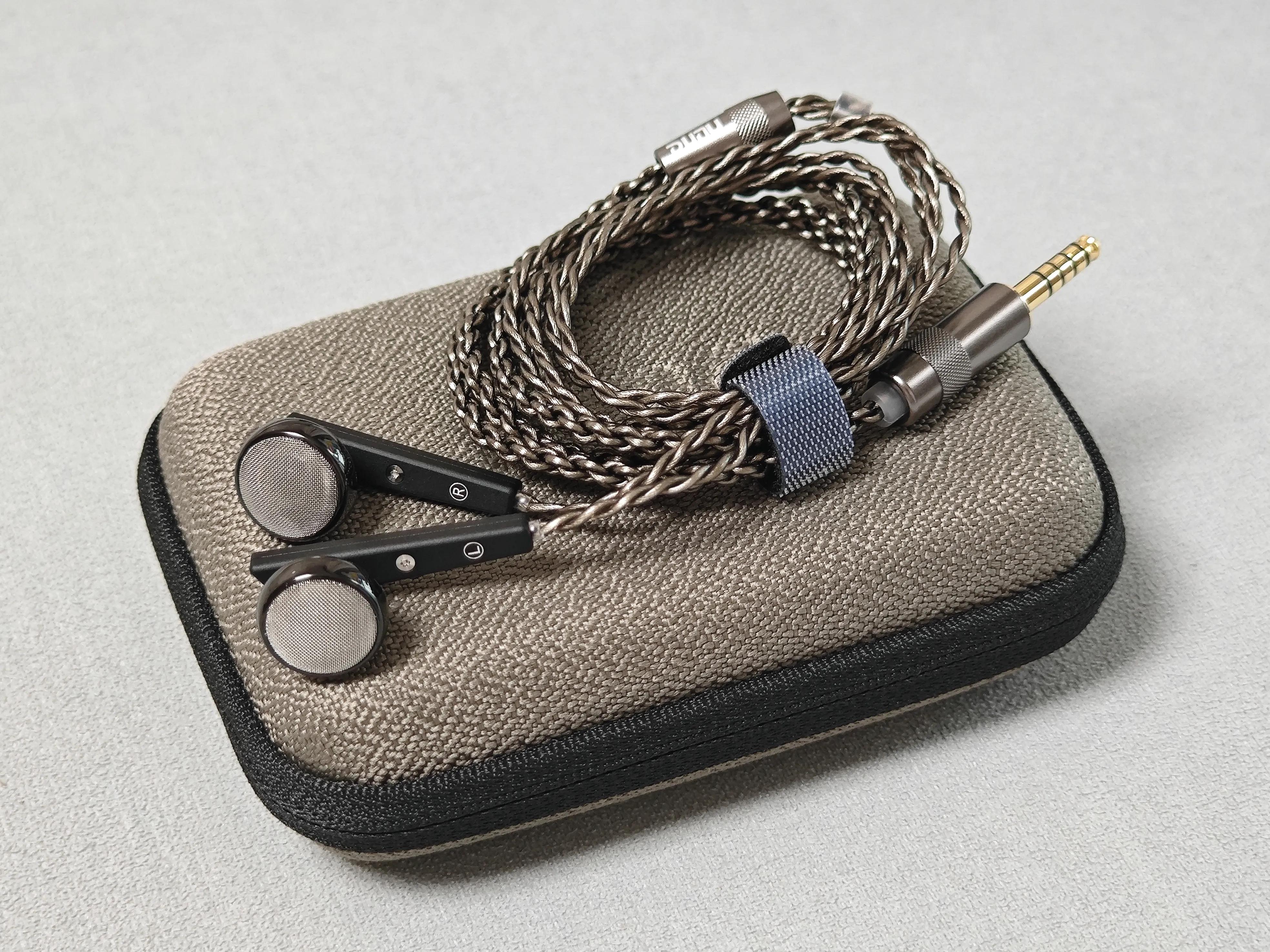 达音科alpha3和titans哪个好,达音科alpha3音质对比ie100pro