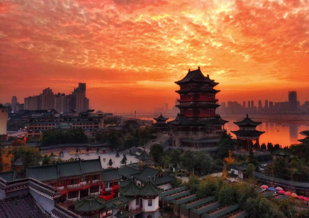 江西人本地都喝啥四特酒,喝酒就喝江西四特名酒