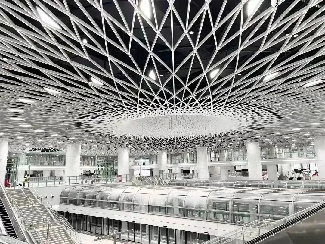 深圳地铁岗厦北枢纽工程,深圳市岗厦北地铁枢纽最新视频