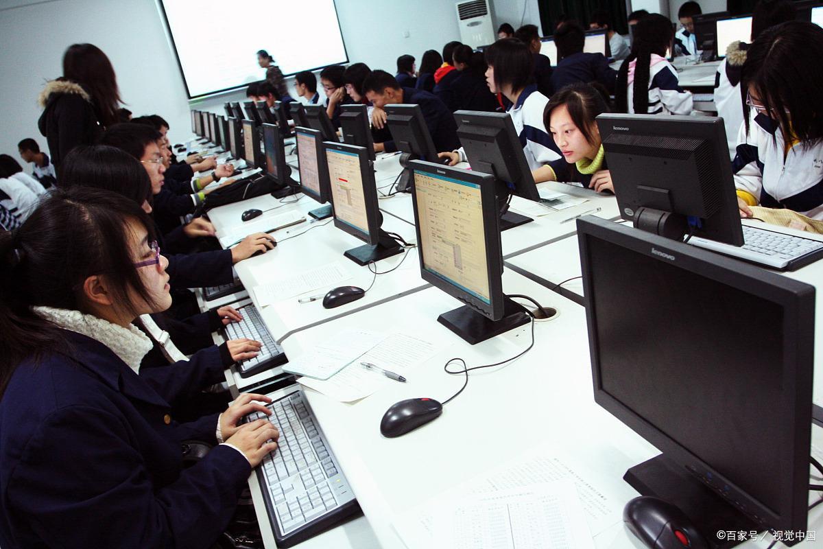 国内大学计算机专业排名前十名,计算机专业是北大强还是清华强