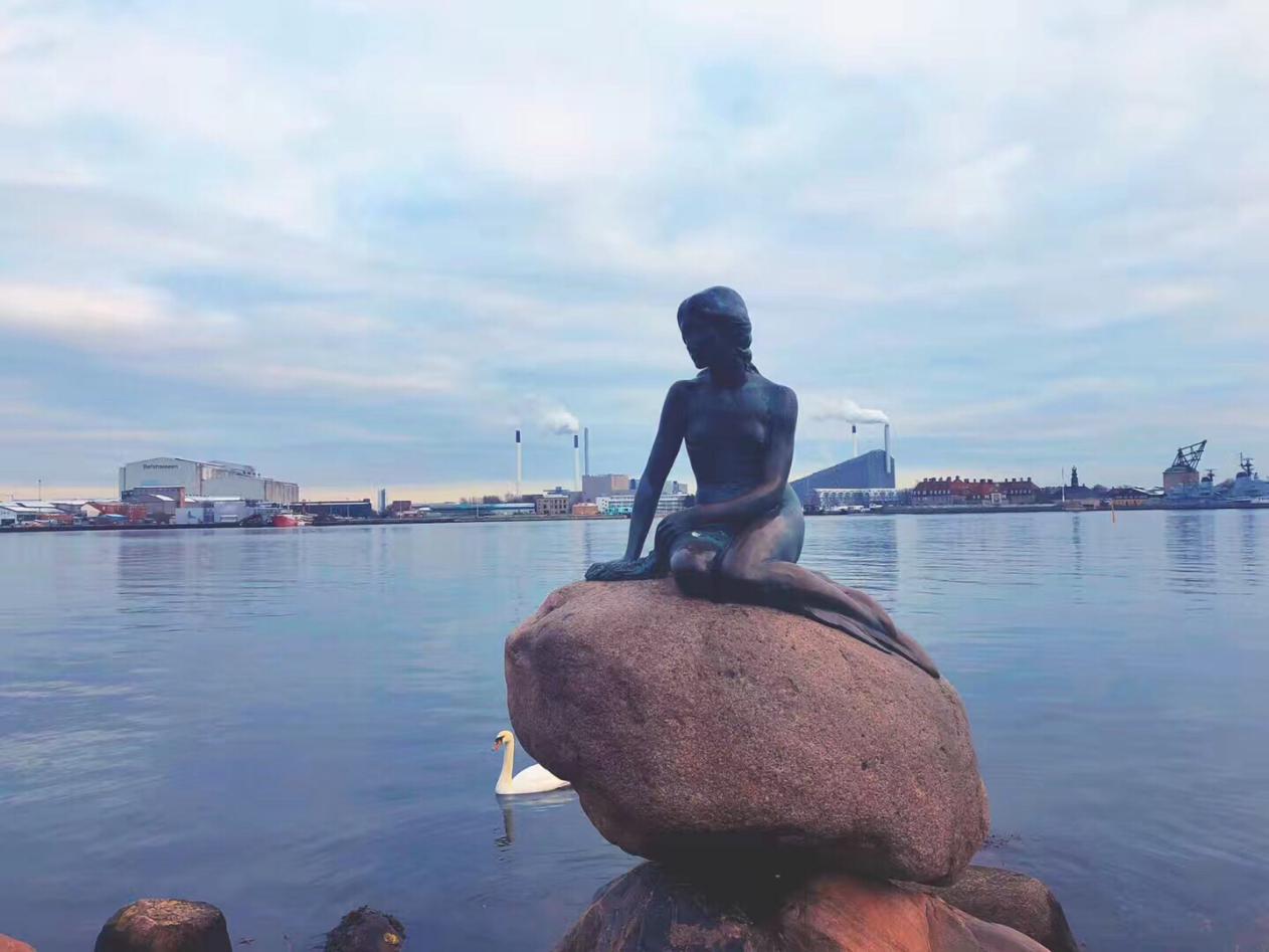 女人自虐倾向是什么原因,女生有自虐倾向是什么原因