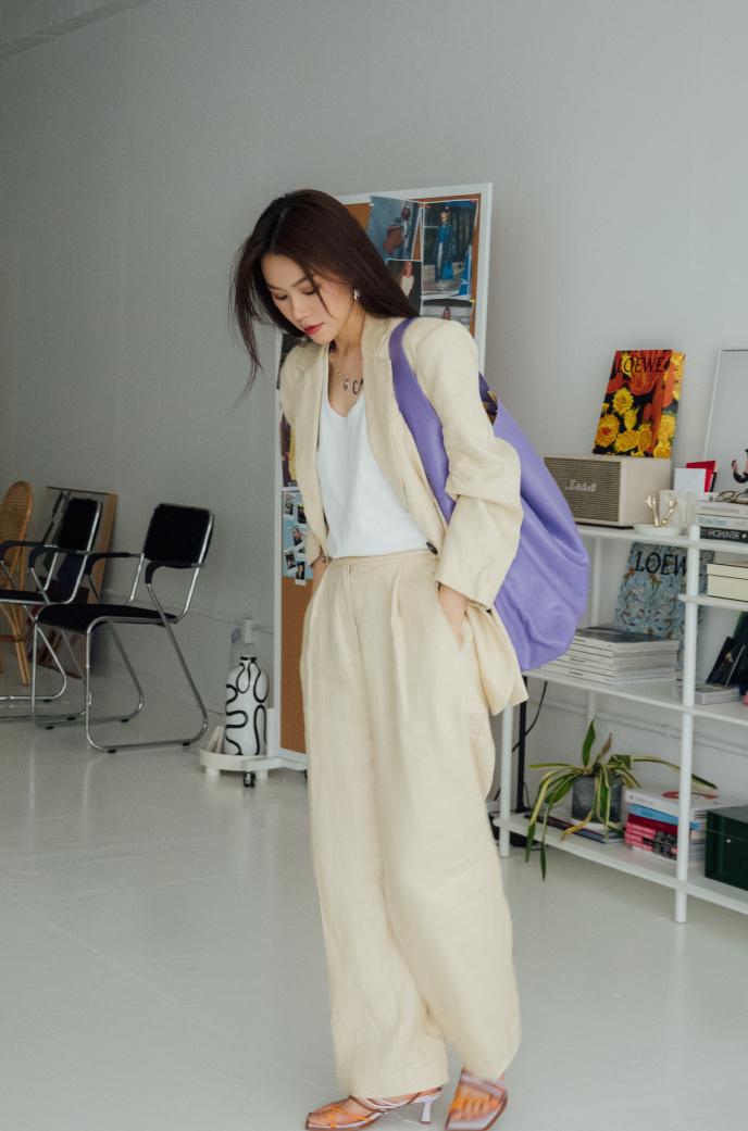 马卡龙灰色配什么颜色好看,高级感配色穿搭马卡龙