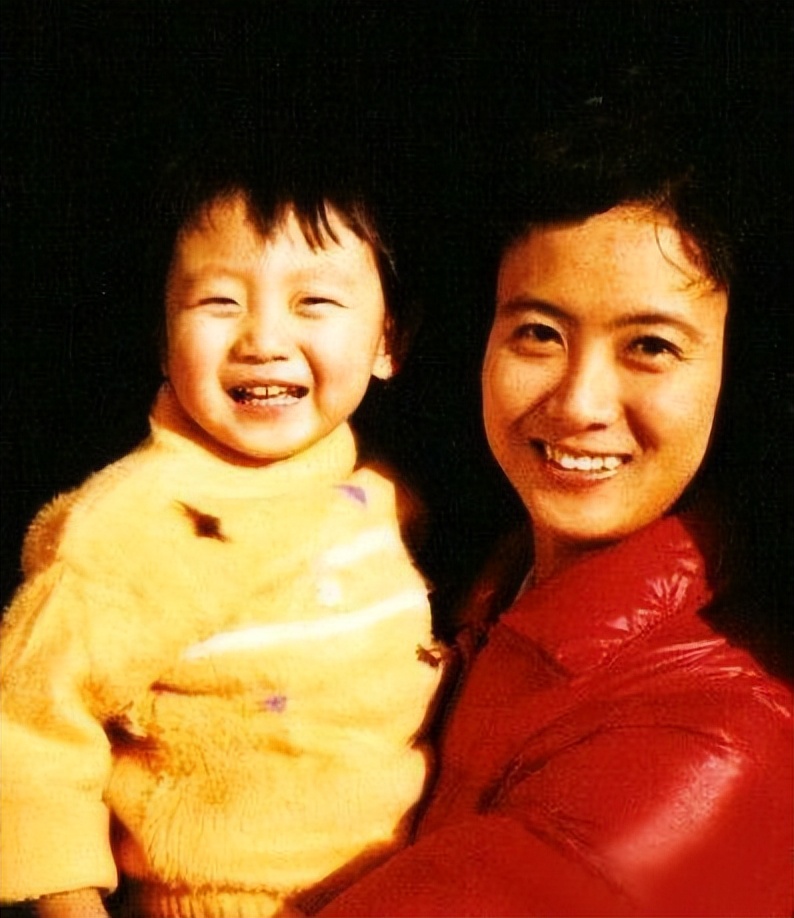 海清回忆柏寒,海清专访谈柏寒