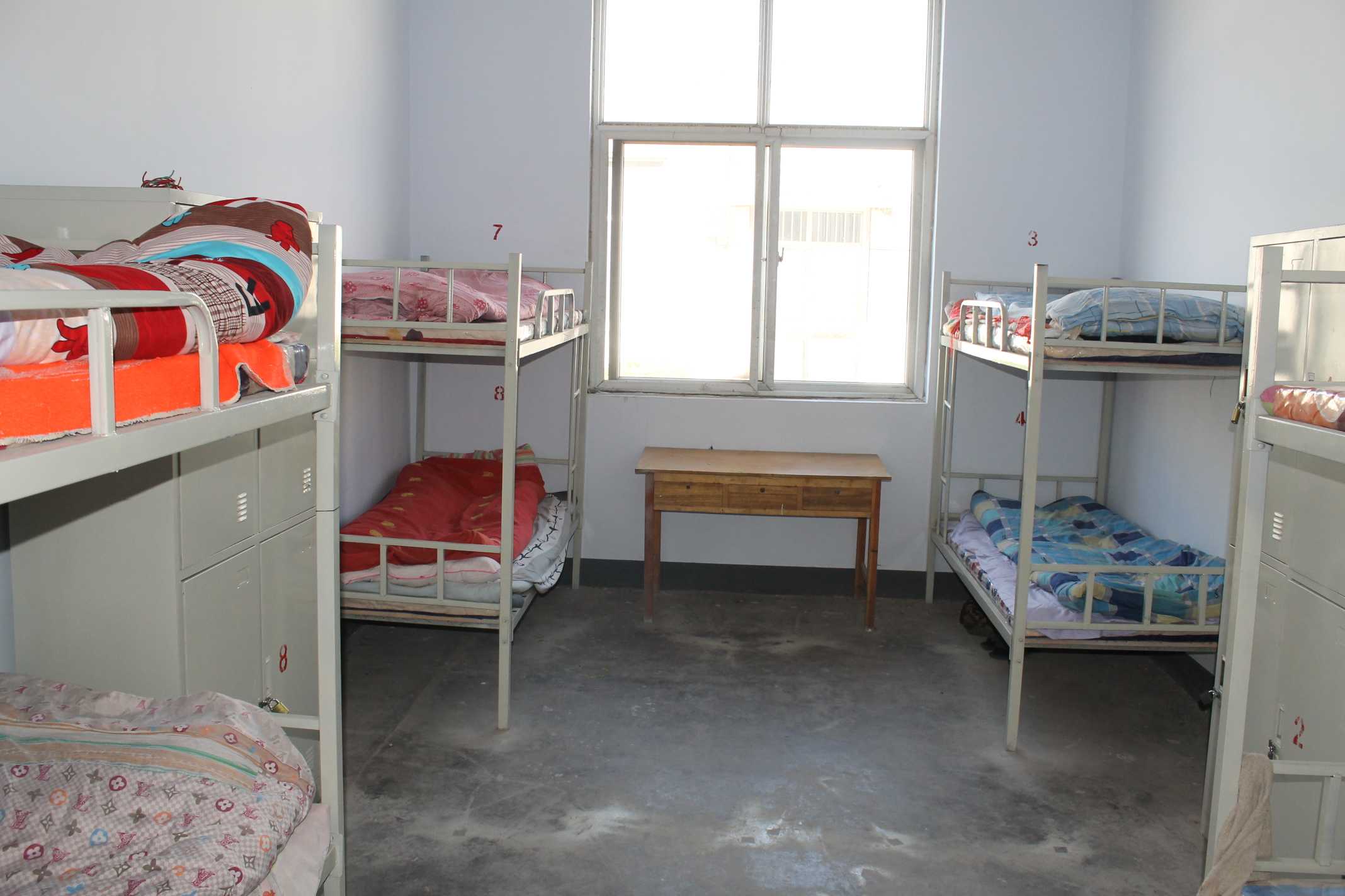 郑州哪里有可以做临时工的,郑州给打零工人员搭帐篷