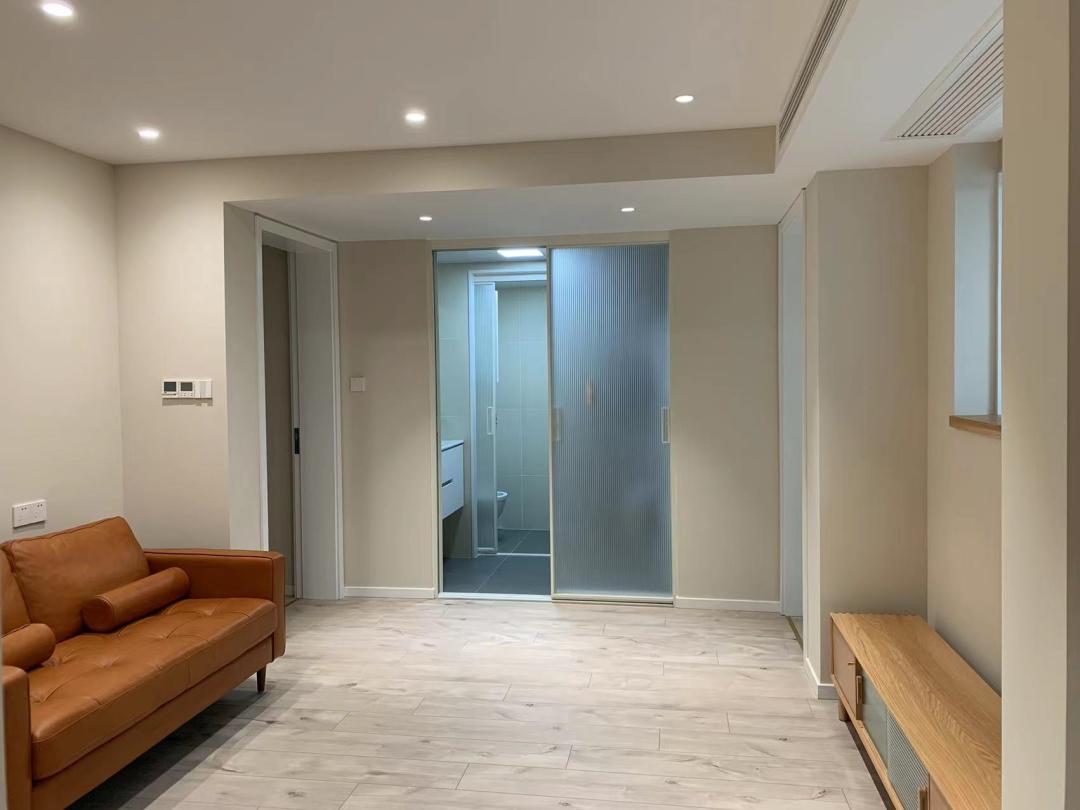 群友买家具翻车的原因，产品只占四分之一