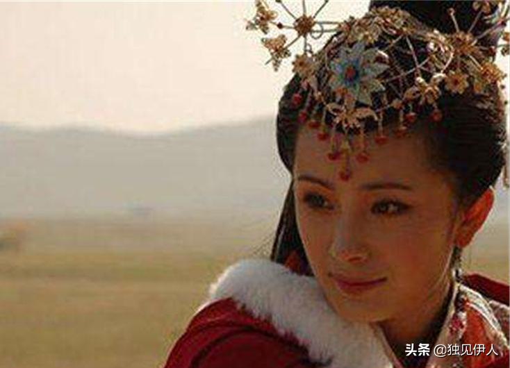 散与群芳自在春：许你一场诗词里的春暖花开，每一朵都惊艳了春天