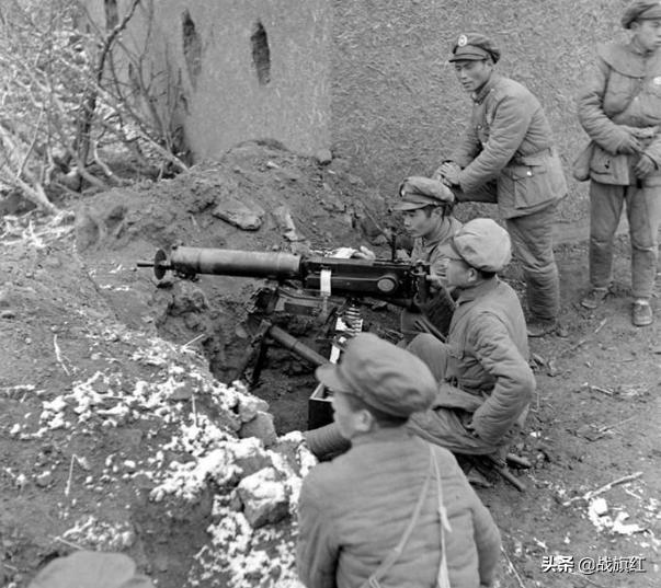 天目山战役，粟裕才华尽显，主席评价：将来可指挥四五十万*队军**