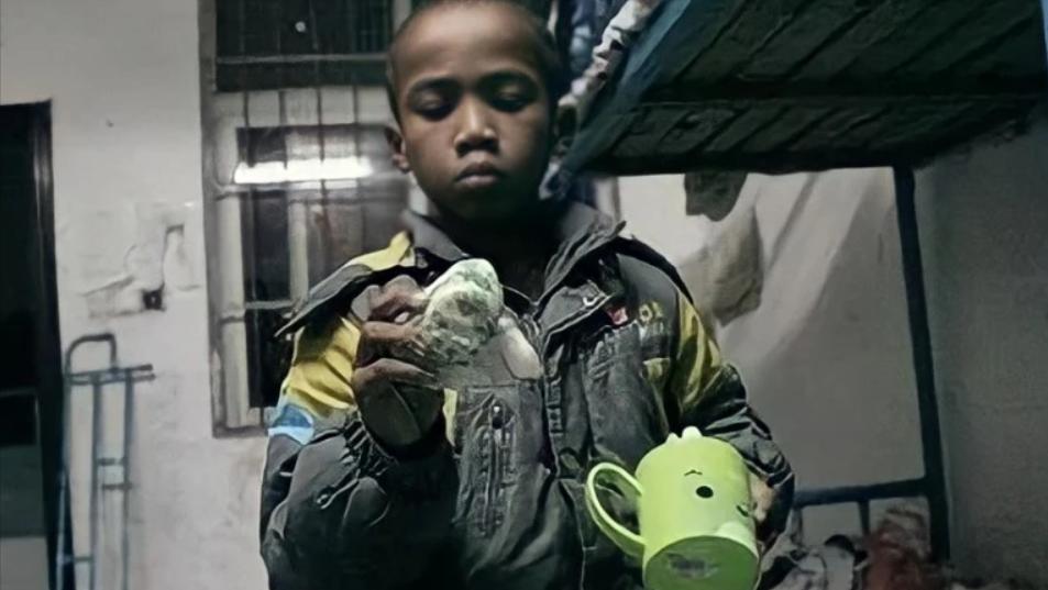 中非混血儿巴比现在怎么样,弃婴巴比现状