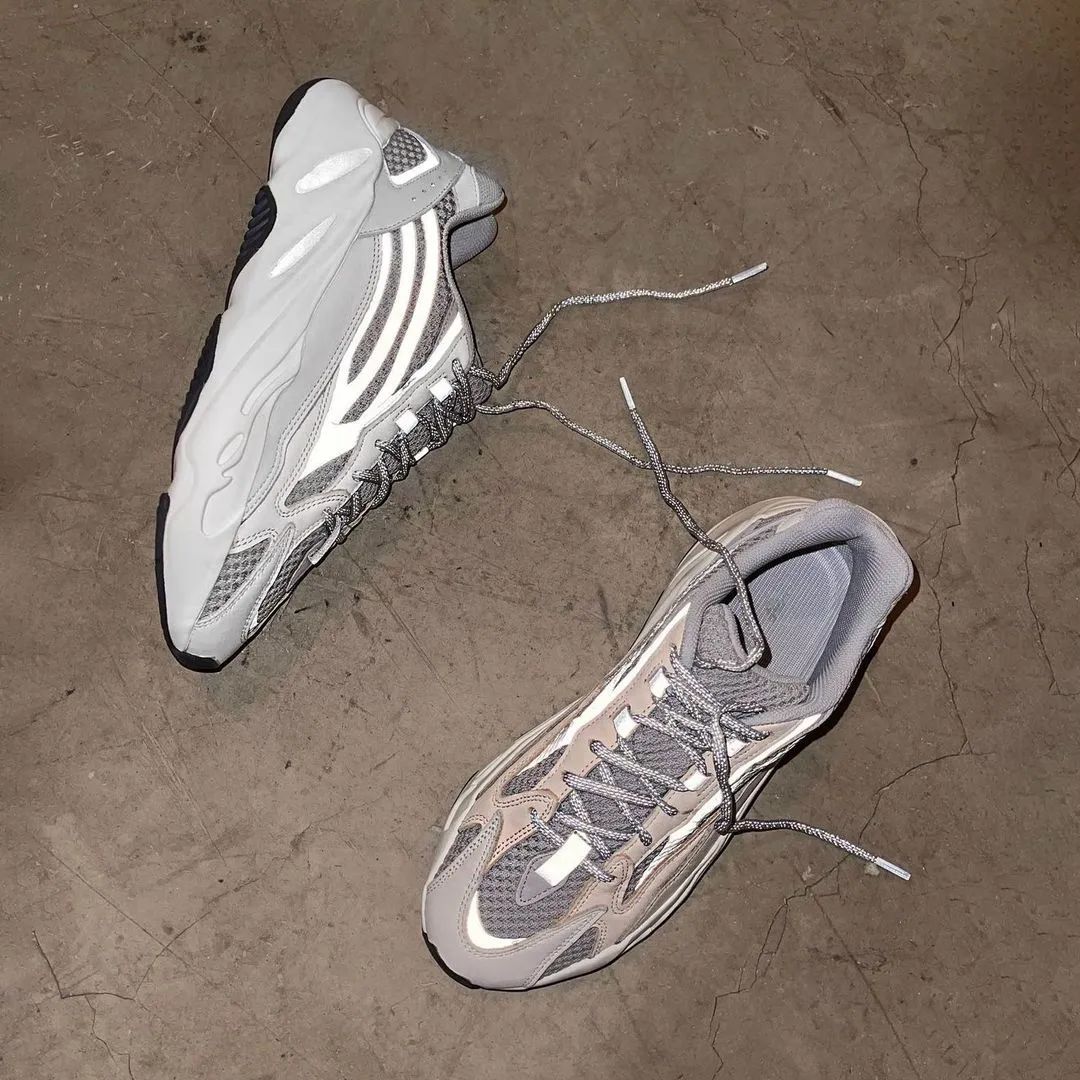 adidas重新发售yeezy (adidas yeezy积压库存超5亿美元)