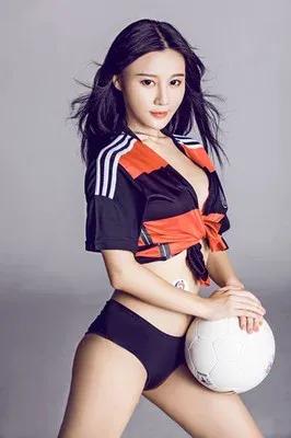 各国足球拉拉队美女服装,女足球拉拉队图片