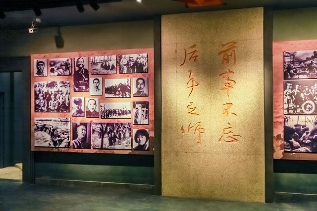 女子穿日本侵华服装,女子穿侵华日军军装