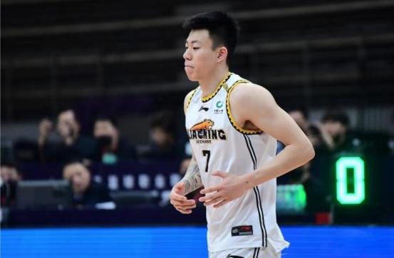 四年来辽宁男篮夺冠历程,辽宁队夺冠四年一轮回