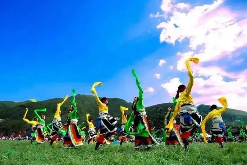 诗与远方美景,诗与远方四川