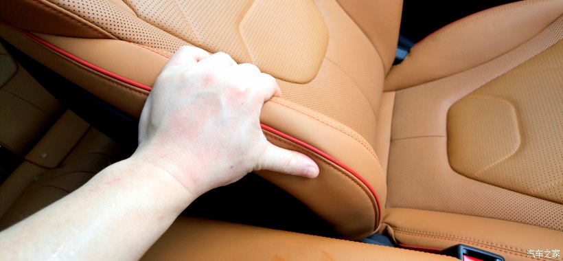 23万买比亚迪汉值得吗,售25.88万起比亚迪汉新车型上市