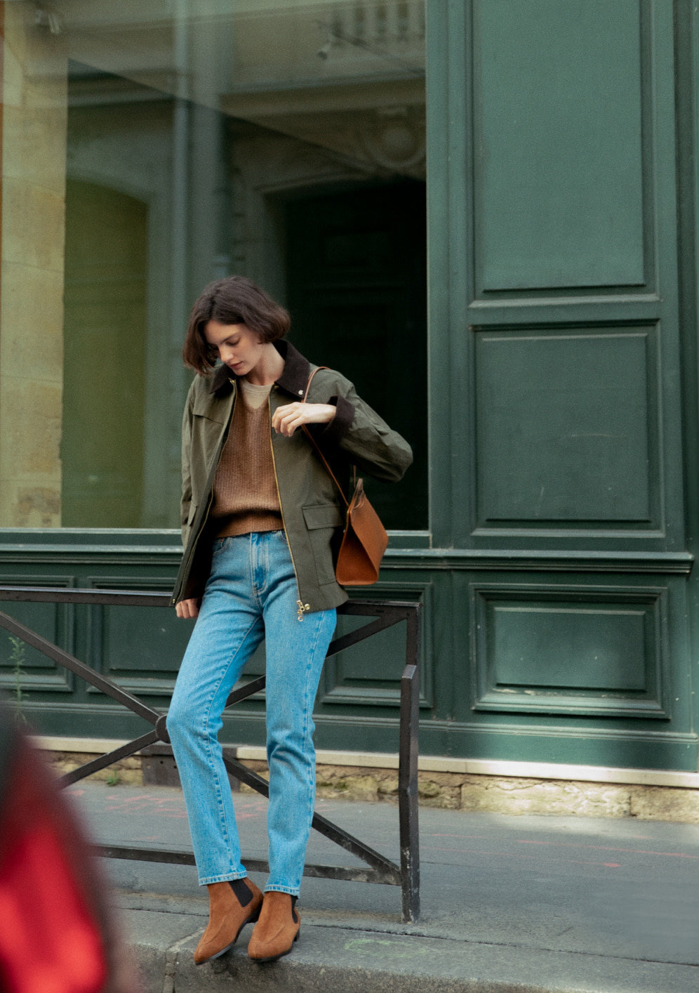 女人穿衣要讲究高级质感,中性色穿搭技巧女冬季