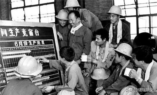 90年代凤凰自行车价格300元,70年代一台凤凰牌自行车