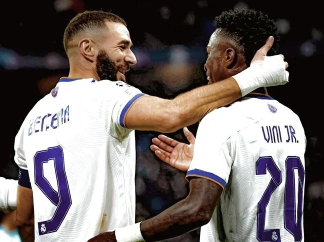 老荔枝22016期足彩推荐,老荔枝推荐22105期胜负彩