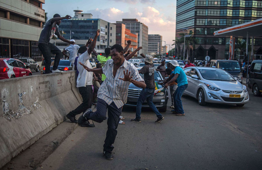 “津巴布韦”现状，带你看看真实的非洲穷国津巴布韦