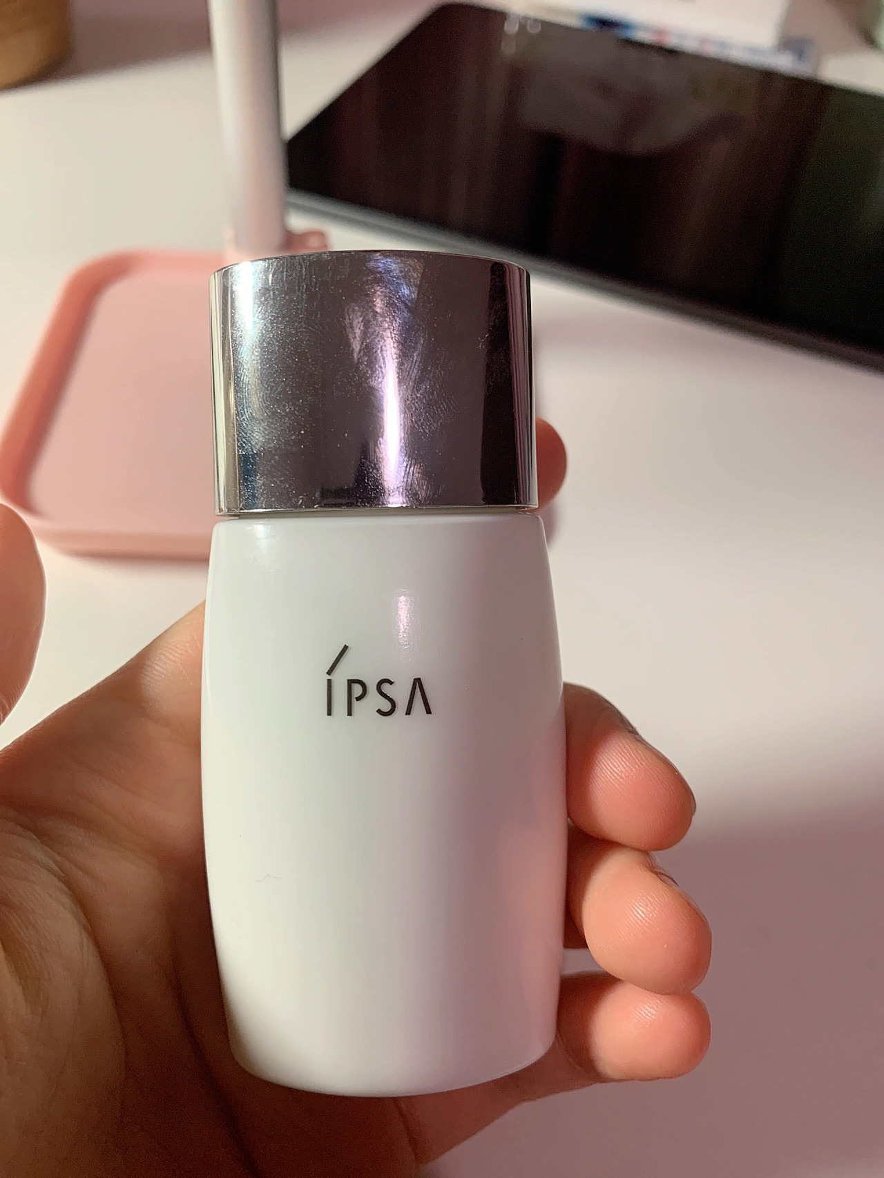 推荐不油腻的防晒霜,适合夏天用的隔离防晒霜排行